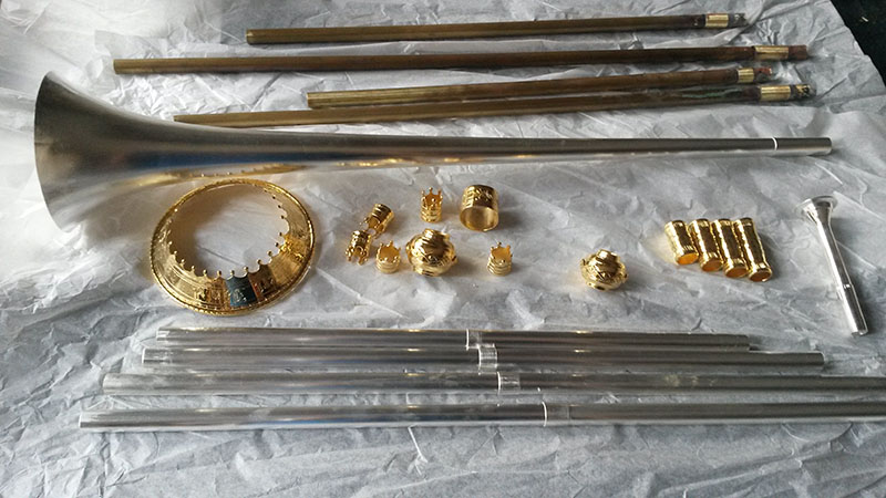 Einzelne Teile der nachgebauten Busine